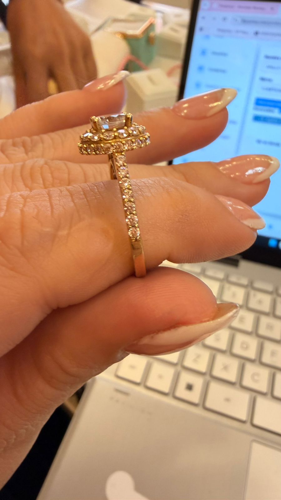 ANILLO COMPROMISO 14K 3G T/7